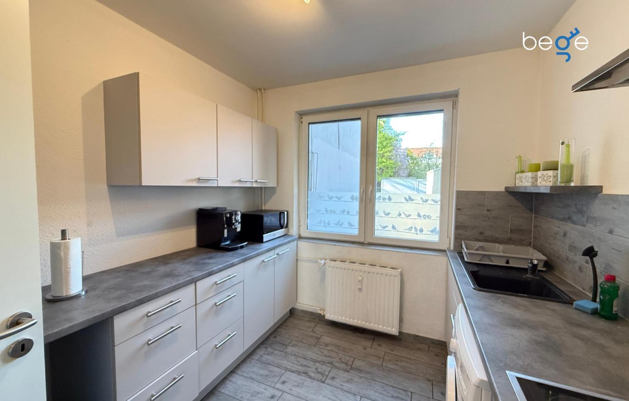 Bege Company Spot Apartment