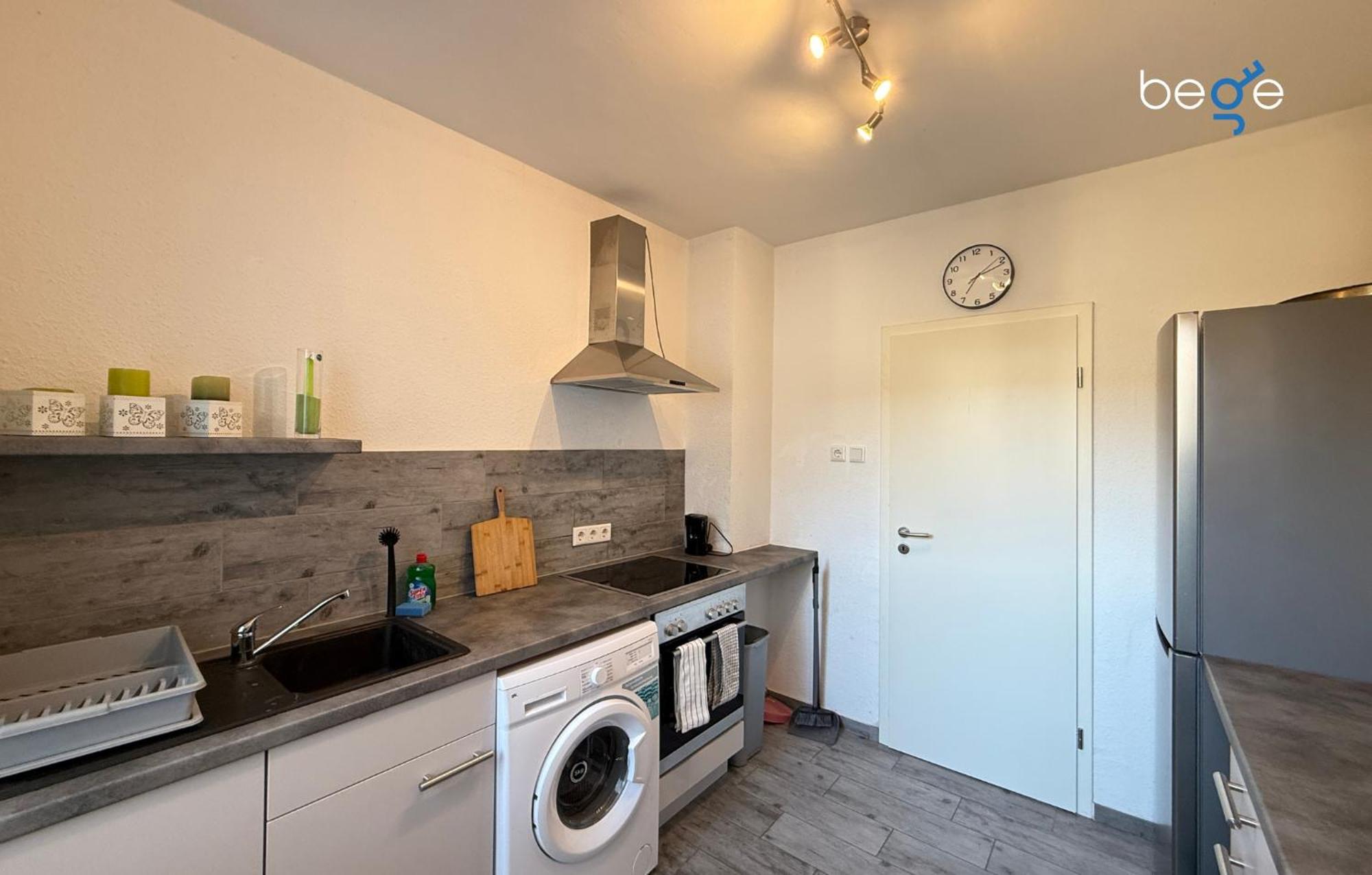Apartment Bege Company Spot