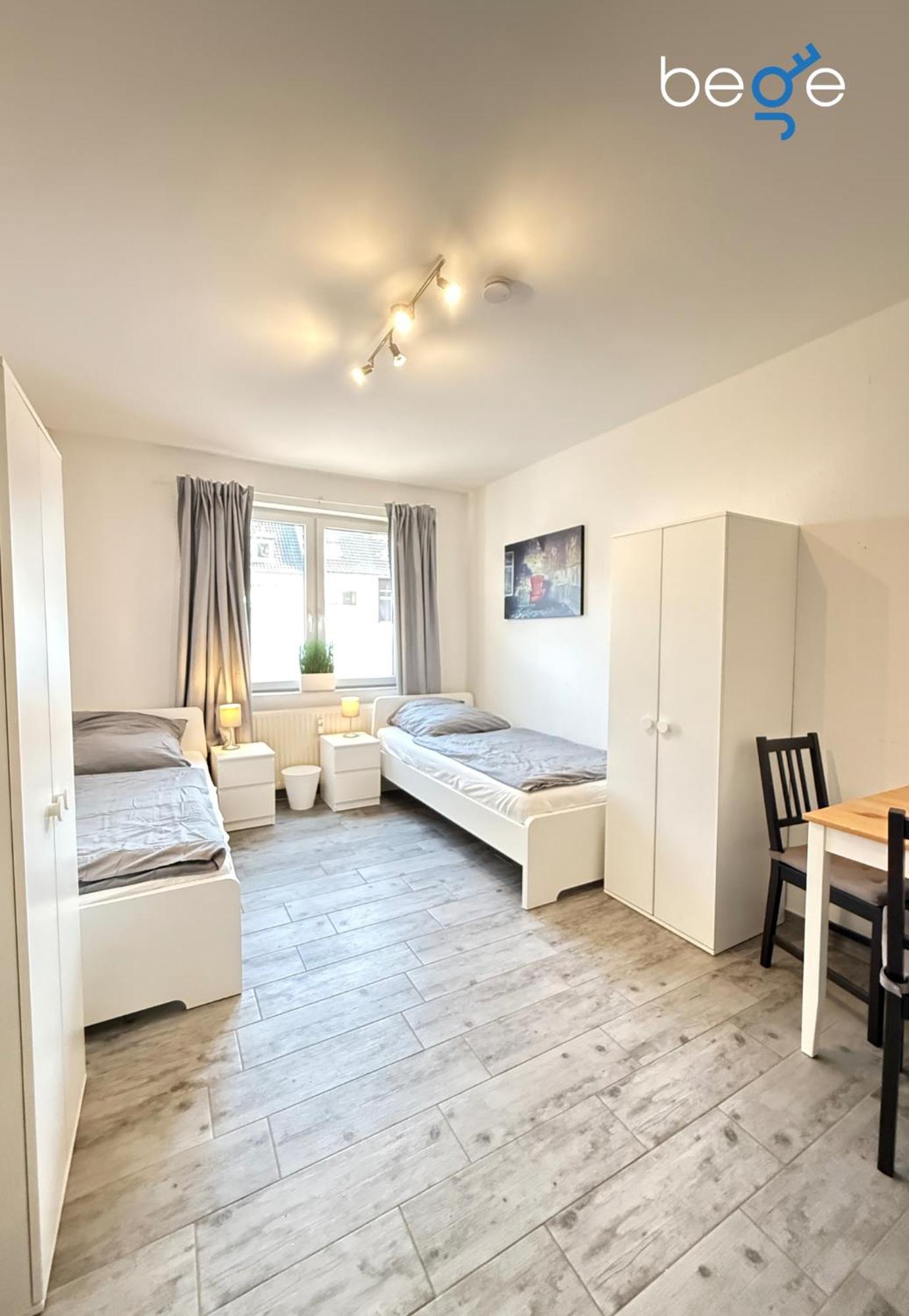 Bege Company Spot Apartment